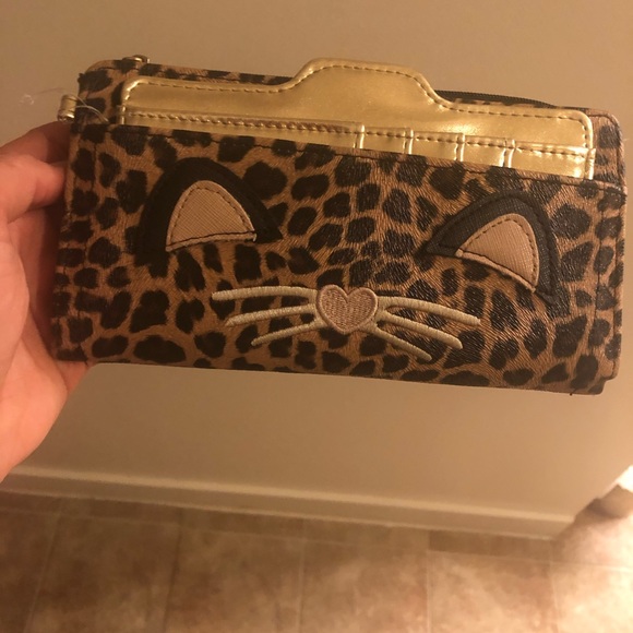 Wallet - Picture 1 of 1